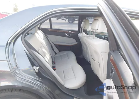 2013 Mercedes-Benz E 350 4Matic z USA, uszkodzony, nr VIN WDDHF8JB6DA730226